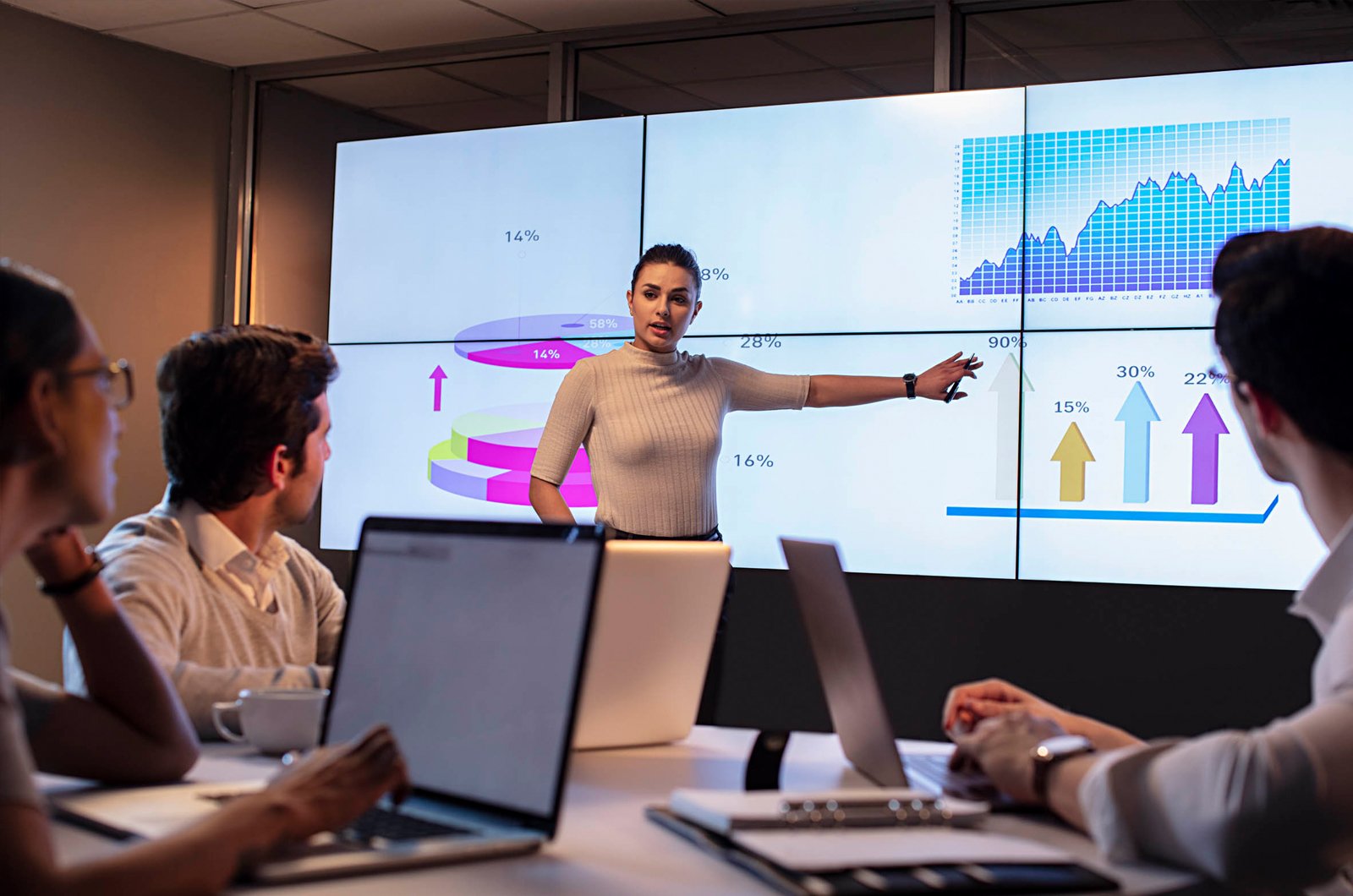 About Cool LED Maker