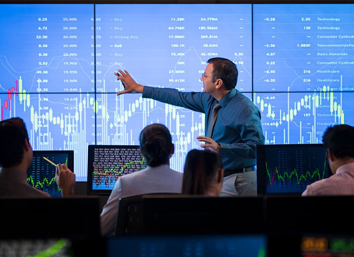 {End-to-End LED Display Solutions} \ With a Proven Working Process